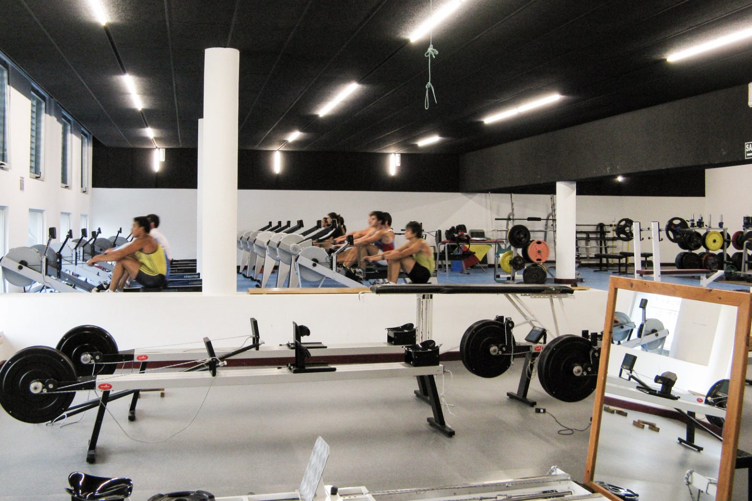 Javier Mariño. Estudio de arquitectura - Gimnasio CGTD, Pontevedra. 2009